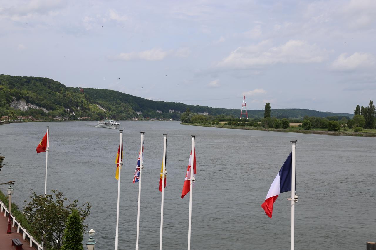 Le Saint Pierre Hotel Rouen Buitenkant foto